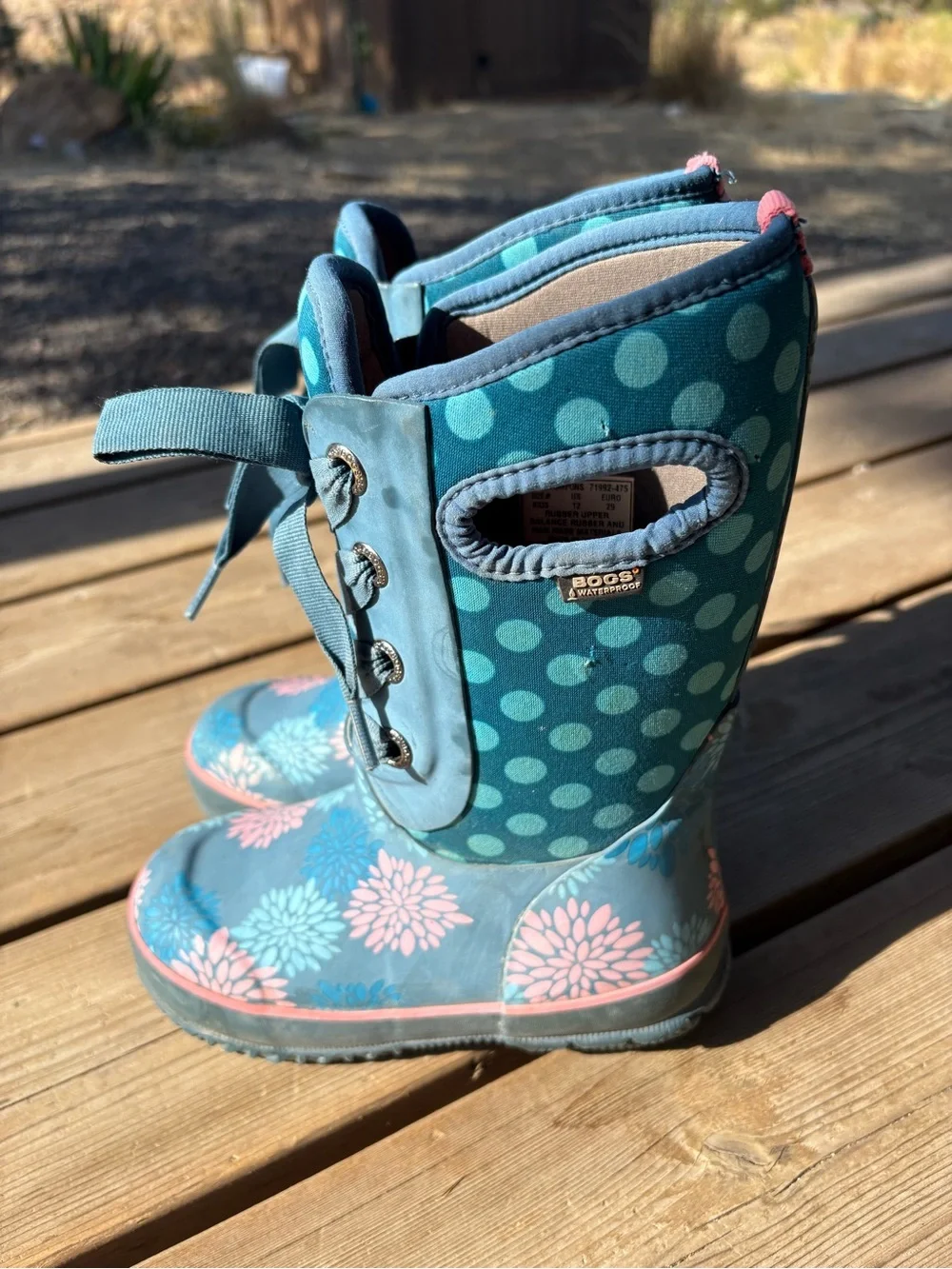 Bogs playful floral